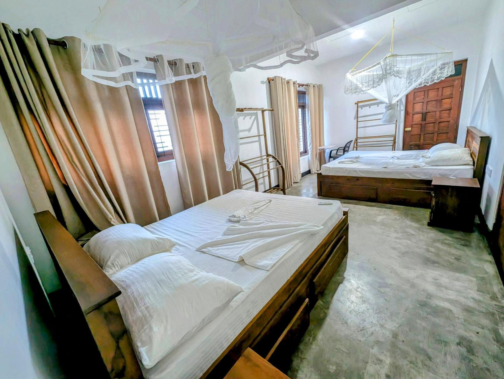 Hostel Costels Weligama Exteriér fotografie