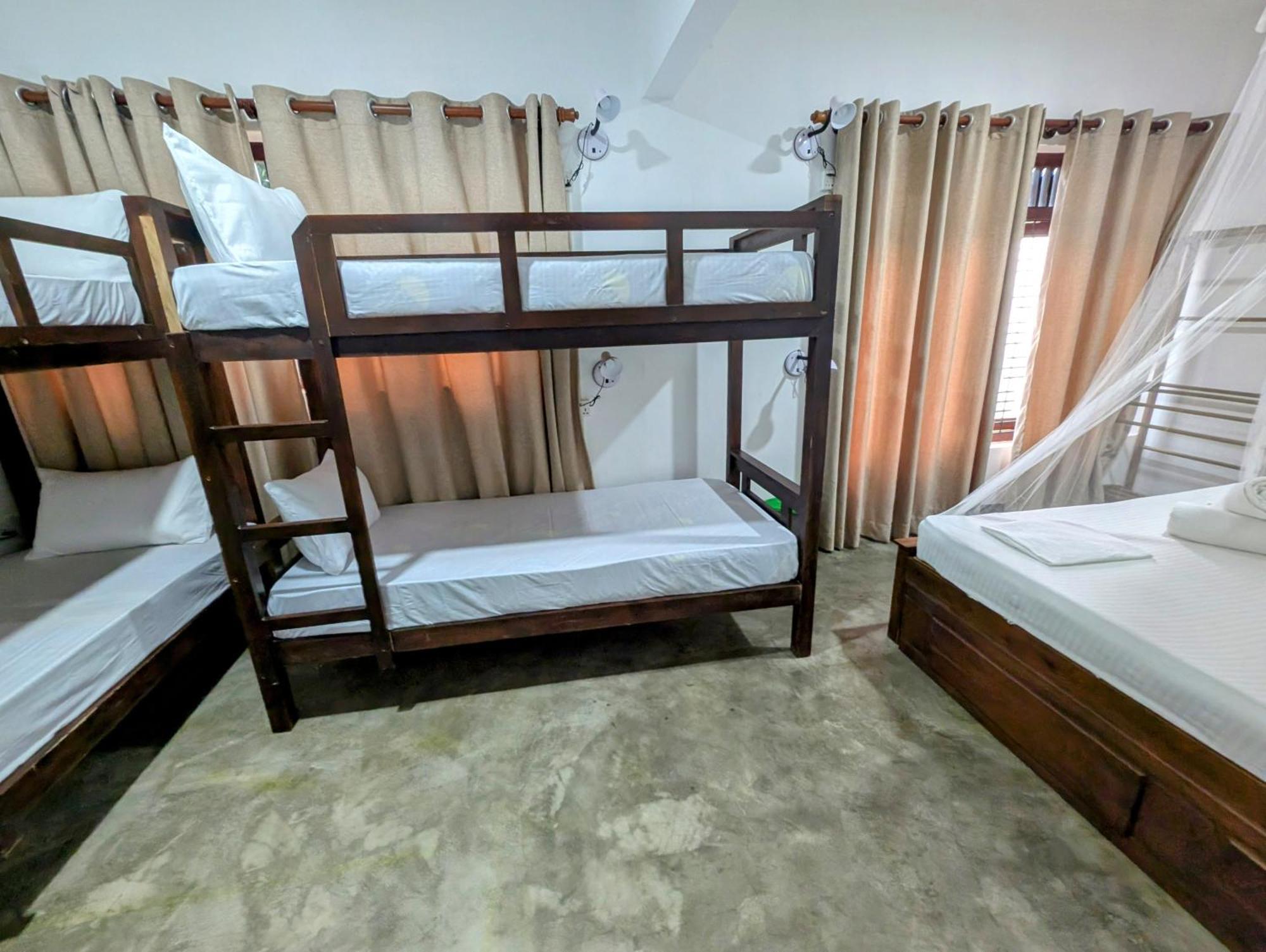 Hostel Costels Weligama Exteriér fotografie
